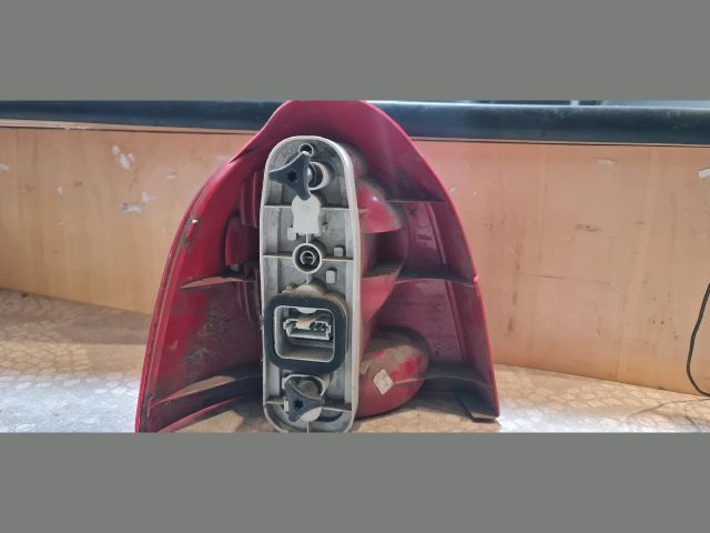 bontott RENAULT TWINGO I Jobb Hátsó Lámpa