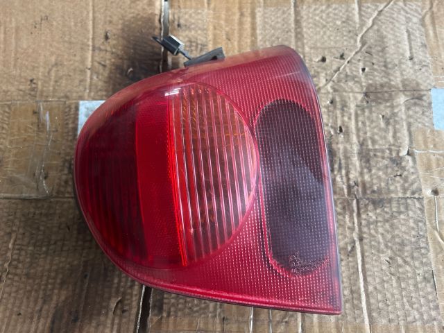 bontott RENAULT TWINGO I Jobb Hátsó Lámpa