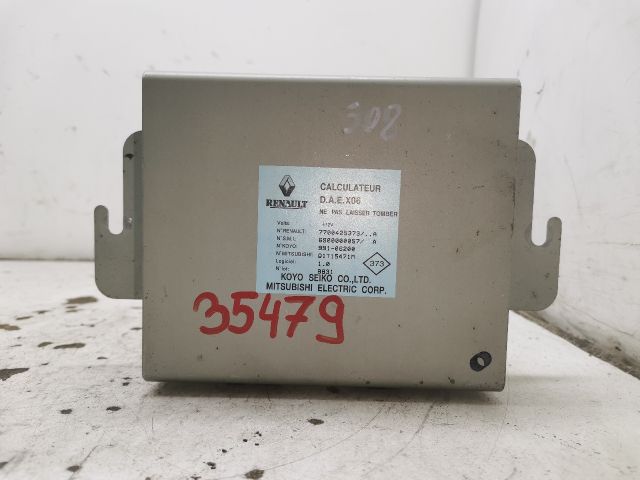 bontott RENAULT TWINGO I Kormányoszlop Vezérlő