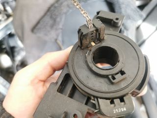 bontott RENAULT TWINGO I Légzsák Átvezető Szalagkábel