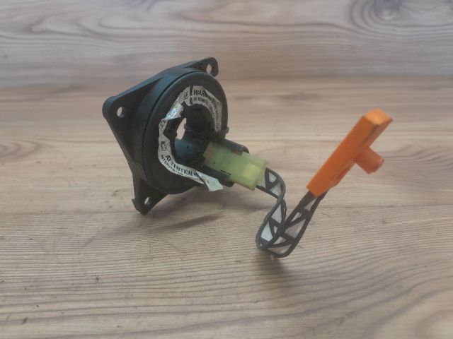 bontott RENAULT TWINGO I Légzsák Átvezető Szalagkábel