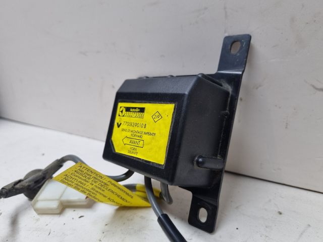 bontott RENAULT TWINGO I Légzsák Elektronika