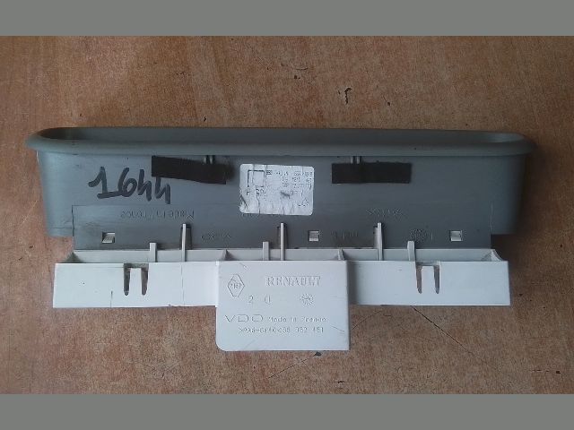 bontott RENAULT TWINGO I Multifunkciós Kijelző