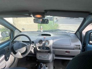 bontott RENAULT TWINGO I Szivargyújtó Aljzat