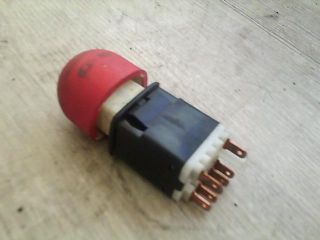 bontott RENAULT TWINGO I Vészvillogó Kapcsoló