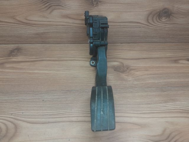 bontott RENAULT TWINGO II Gázpedál (Elektromos)