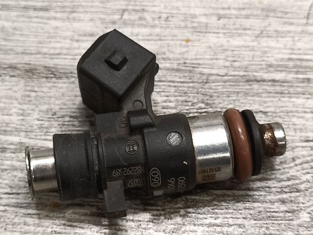 bontott RENAULT TWINGO II Porlasztó (1 db)