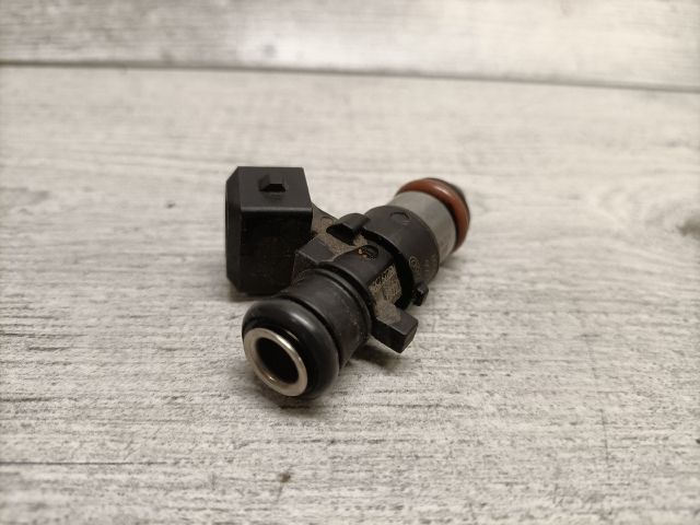 bontott RENAULT TWINGO II Porlasztó (1 db)