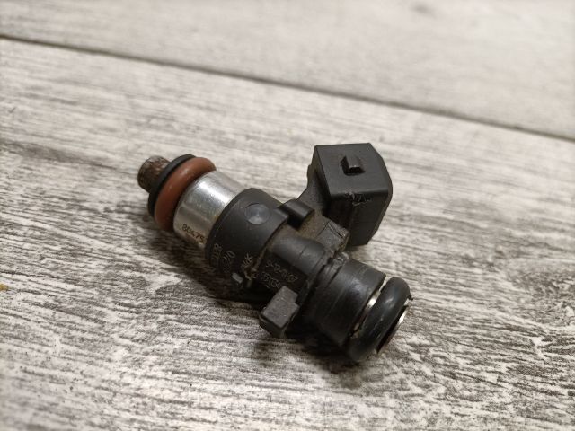 bontott RENAULT TWINGO II Porlasztó (1 db)