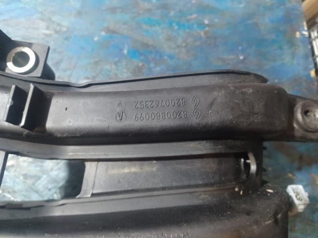 bontott RENAULT TWINGO II Szívósor