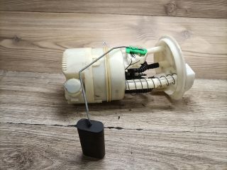 bontott RENAULT TWINGO II Üzemanyag Szivattyú