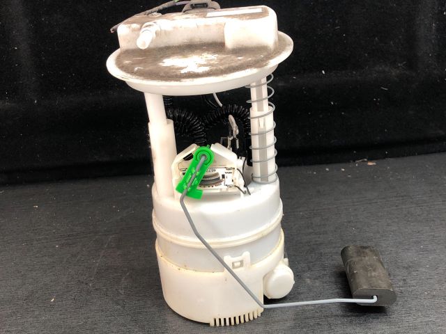 bontott RENAULT TWINGO II Üzemanyag Szivattyú