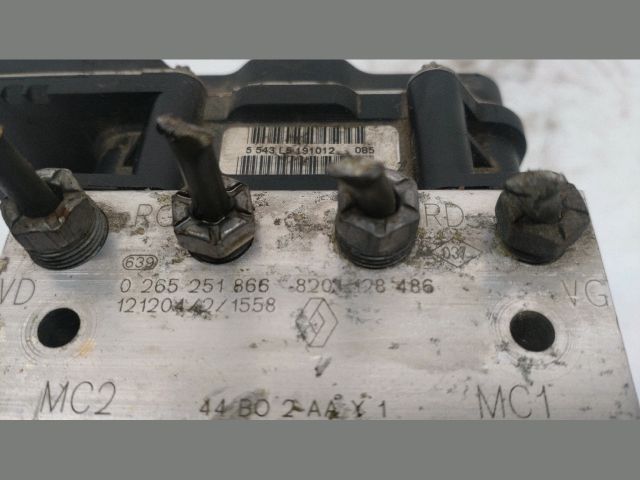 bontott RENAULT TWINGO II ABS Kocka