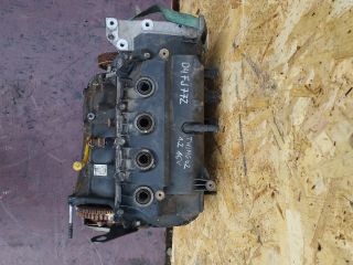 bontott RENAULT TWINGO II Motor (Fűzött blokk hengerfejjel)