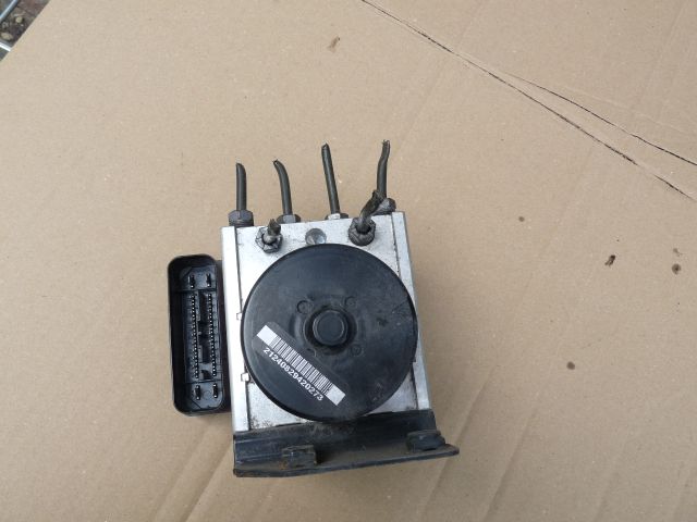 bontott RENAULT TWINGO II ABS Kocka