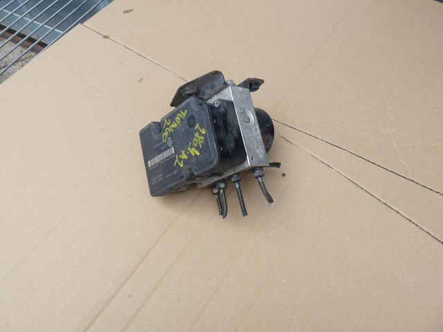 bontott RENAULT TWINGO II ABS Kocka