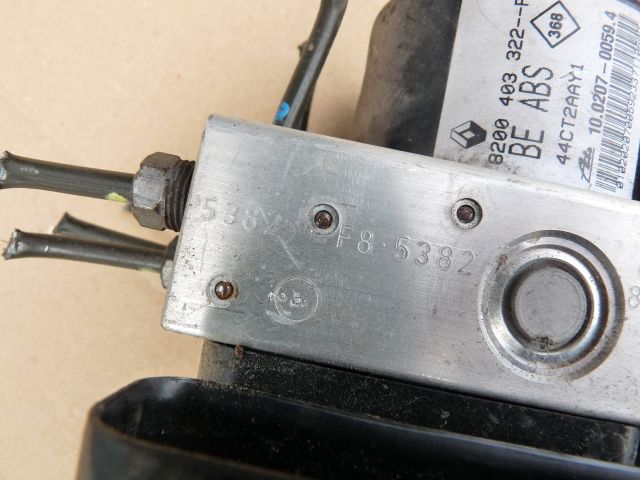 bontott RENAULT TWINGO II ABS Kocka