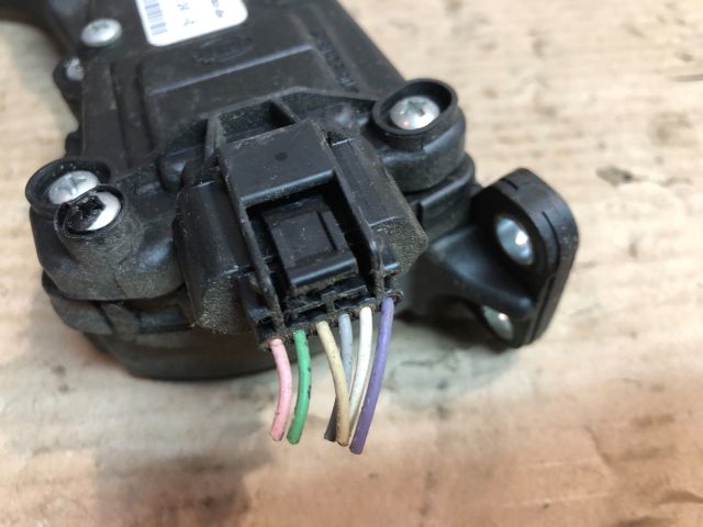 bontott RENAULT TWINGO II Gázpedál (Elektromos)