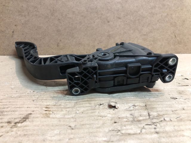 bontott RENAULT TWINGO II Gázpedál (Elektromos)