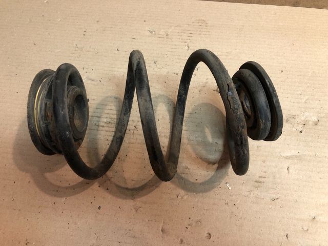 bontott RENAULT TWINGO II Hátsó Rugó