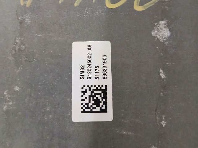 bontott RENAULT TWINGO II Motorvezérlő