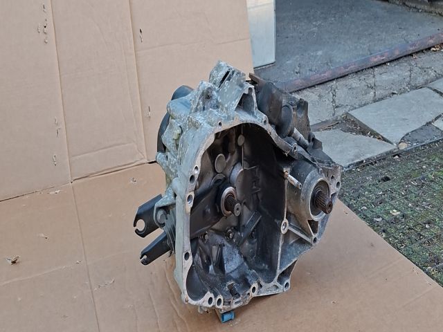 bontott RENAULT TWINGO II Váltó (Mechanikus)