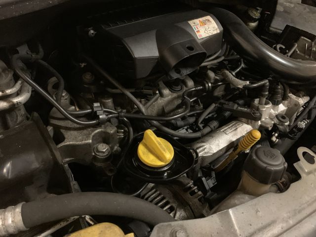 bontott RENAULT TWINGO II Motor (Fűzött blokk hengerfejjel)