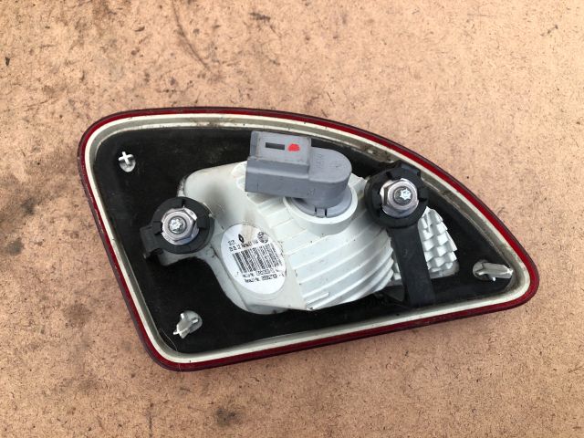 bontott RENAULT TWINGO II Bal Belső Hátsó Lámpa