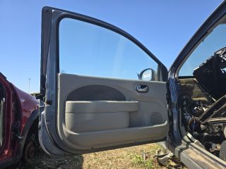 bontott RENAULT TWINGO II Bal első Ajtó (Üres lemez)