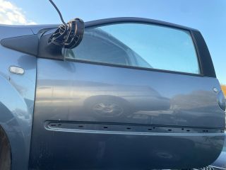 bontott RENAULT TWINGO II Bal első Ajtó (Üres lemez)