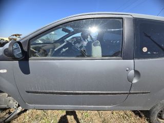 bontott RENAULT TWINGO II Bal első Ajtó (Üres lemez)