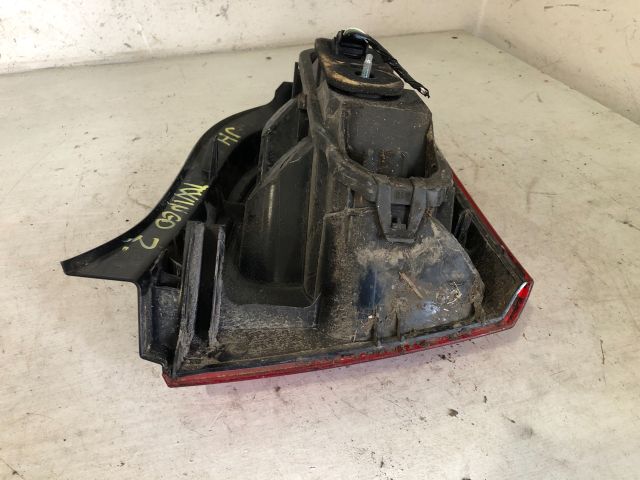 bontott RENAULT TWINGO II Bal Hátsó Lámpa