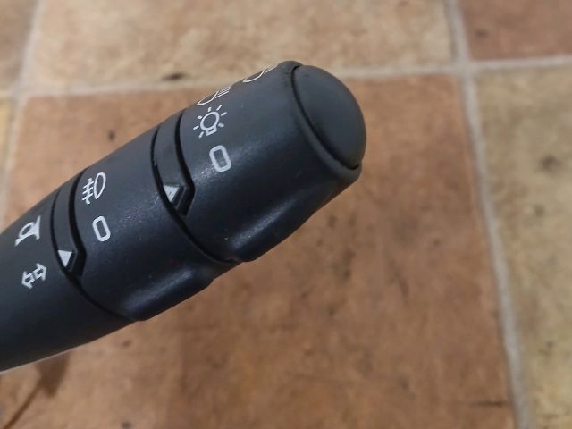 bontott RENAULT TWINGO II Bal Kormánykapcsoló Irányjelző