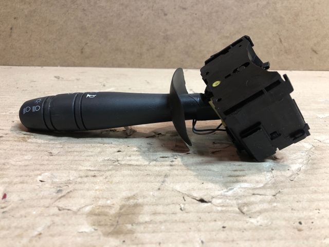 bontott RENAULT TWINGO II Bal Kormánykapcsoló Irányjelző