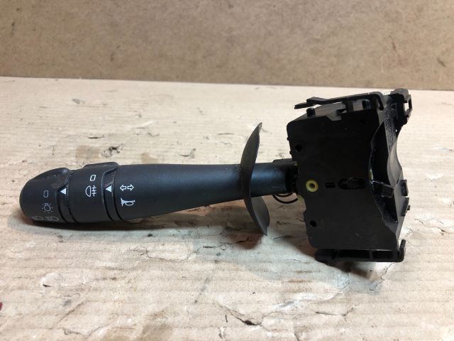 bontott RENAULT TWINGO II Bal Kormánykapcsoló Irányjelző