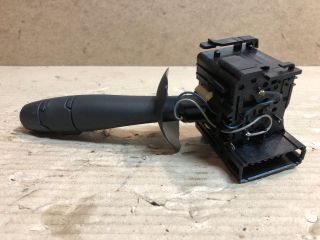 bontott RENAULT TWINGO II Bal Kormánykapcsoló Irányjelző