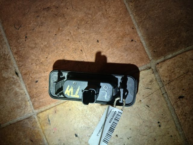 bontott RENAULT TWINGO II Csomagtérajtó Kapcsoló