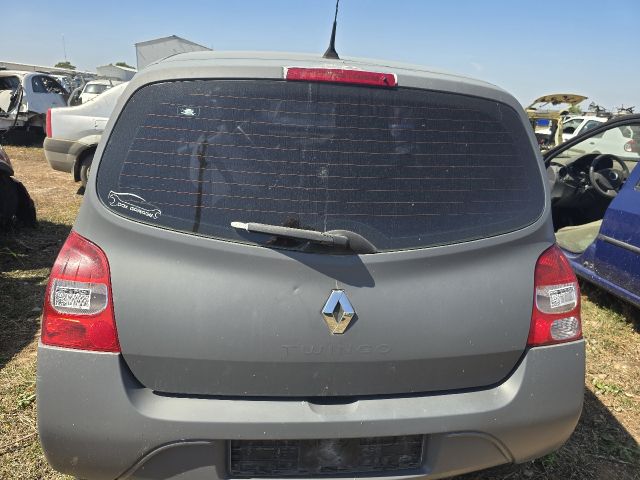 bontott RENAULT TWINGO II Csomagtérajtó (Üres lemez)