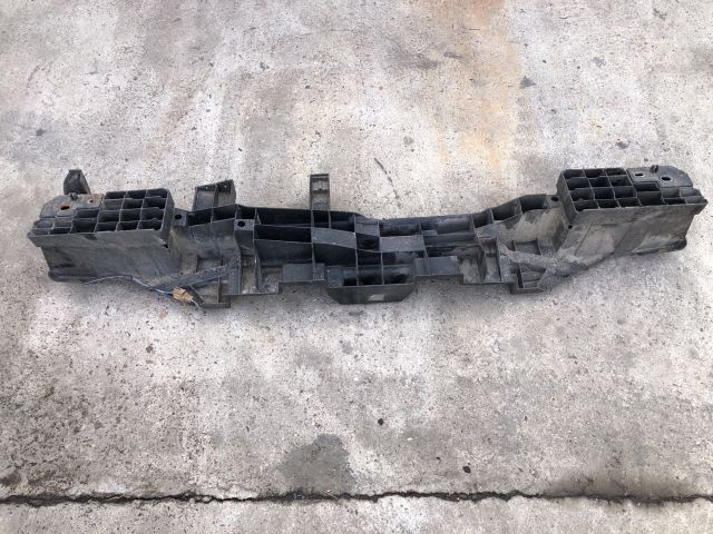 bontott RENAULT TWINGO II Hátsó Lökhárító Merevítő (Fém)