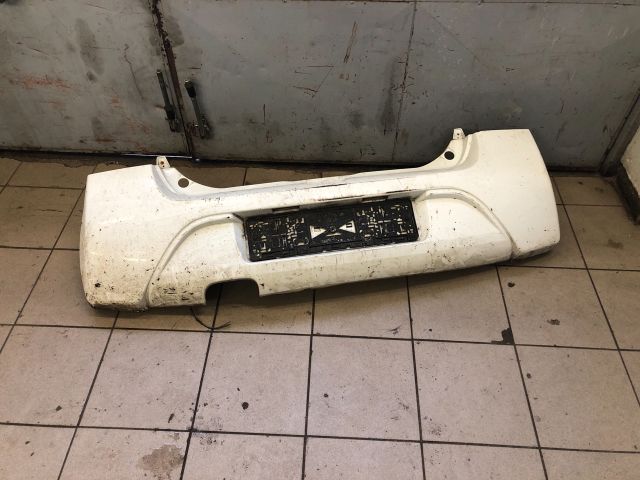 bontott RENAULT TWINGO II Hátsó Lökhárító (Részeivel)