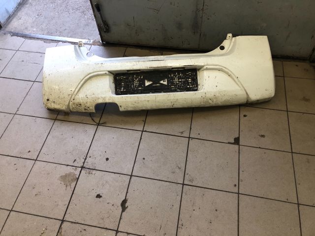 bontott RENAULT TWINGO II Hátsó Lökhárító (Részeivel)