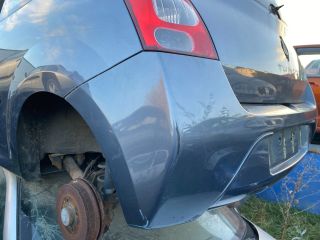 bontott RENAULT TWINGO II Hátsó Lökhárító (Részeivel)