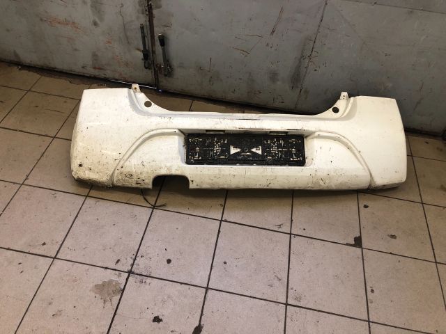 bontott RENAULT TWINGO II Hátsó Lökhárító (Részeivel)