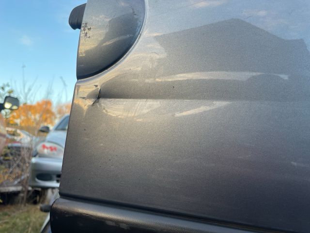 bontott RENAULT TWINGO II Jobb első Ajtó (Üres lemez)