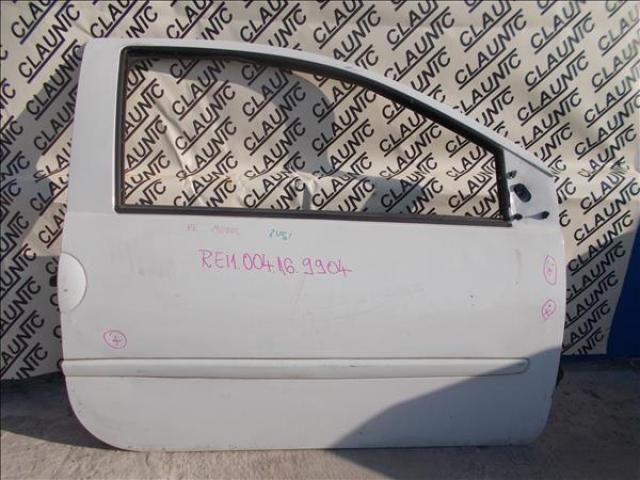 bontott RENAULT TWINGO II Jobb első Ajtó (Üres lemez)