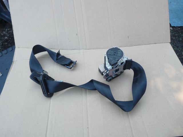 bontott RENAULT TWINGO II Jobb első Biztonsági Öv