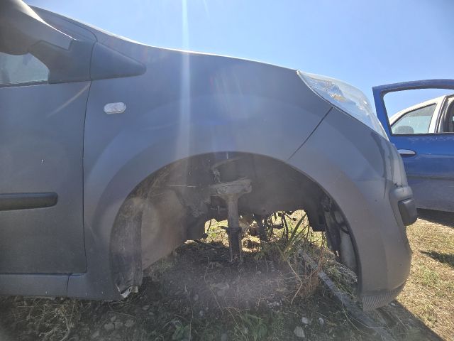 bontott RENAULT TWINGO II Jobb első Sárvédő