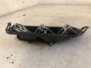 bontott RENAULT TWINGO II Jobb Hátsó Lámpa Foglalat