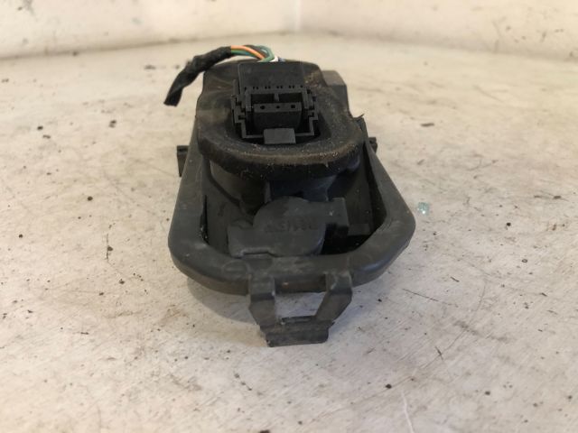 bontott RENAULT TWINGO II Jobb Hátsó Lámpa Foglalat