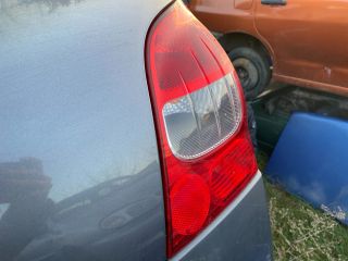 bontott RENAULT TWINGO II Jobb Hátsó Lámpa